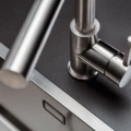 Bateria kuchenna Falmec Pure Steel Corner Inox, z wyciąganą wylewką - obrazek 5