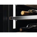 Chłodziarka do wina Electrolux EWUS018B7B Czarny - obrazek 6