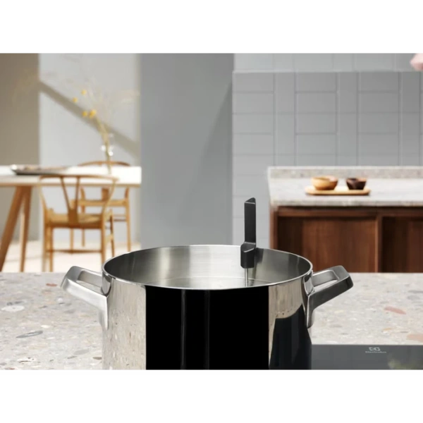 Płyta indukcyjna Electrolux EIS6648 SensePro SLIM-FIT 60 cm Ciemnoszary Płyta indukcyjna Electrolux EIS6648 SensePro SLIM-FIT 60 cm Ciemnoszary - TwojeAGD.com 8